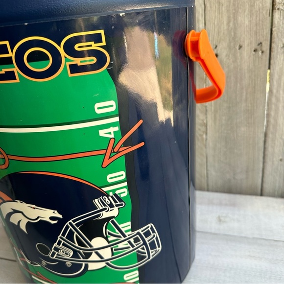 DENVER BRONCOS COOLER VINTAGE 1997 RARE INSULATED LID EXCELLENT CONDITION NFL - Picture 6 of 11